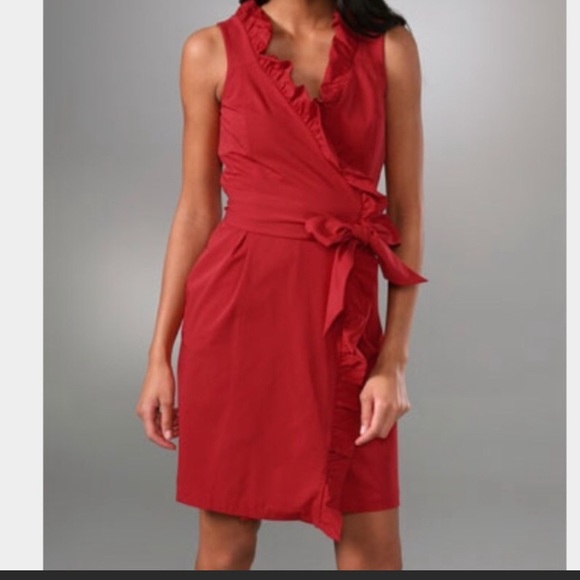 Diane Von Furstenberg Dresses & Skirts - Diane Von Furstenberg DVF sleeveless wrap dress